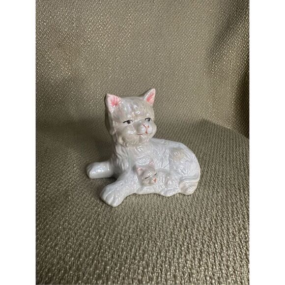 Vtg MCM Pearlescent Mom Cat and Baby Kitten Figurine Decor 4.5” Retro Cat Mom - Picture 2 of 10